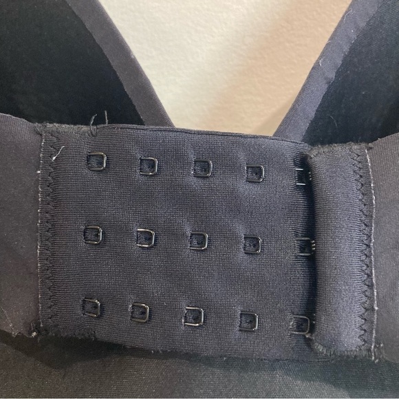 KNIX Sz 6 Wingwoman Lightly Padded Soft Shell No Underwire Adjustable Straps Bra - Picture 7 of 8